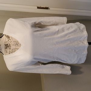 White 3/4 length sleeve t shirt